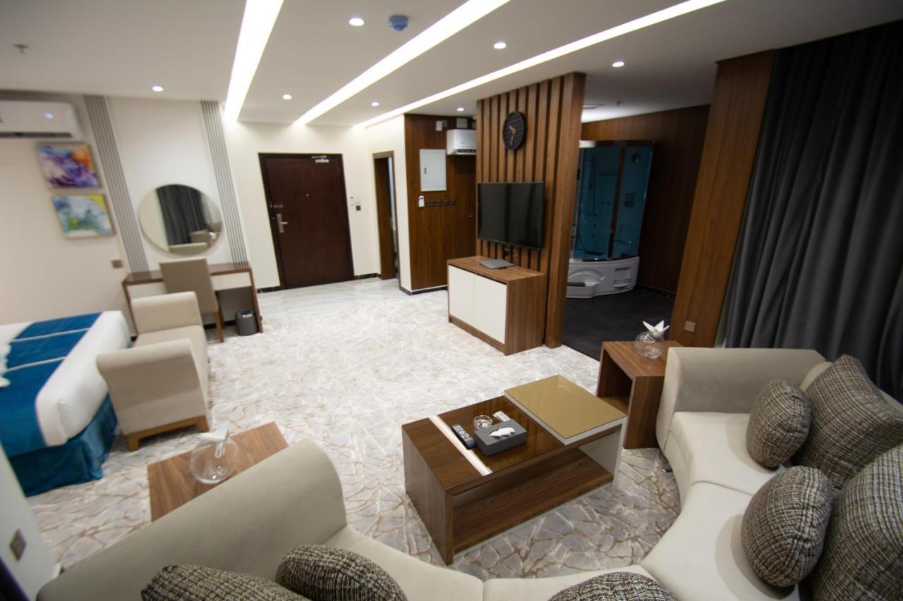 Golden Bujari Hotel - Diyafa Chamis Muschait Exterior foto